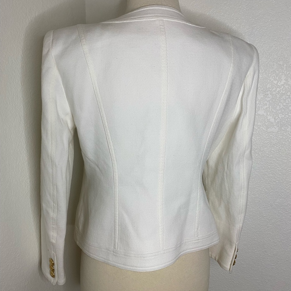 Veronica Beard Women’s White Textured Button-Front Jacket with Gold Buttons - Picture 5 of 10